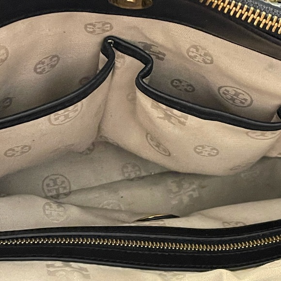 Tory Burch purse - Picture 7 of 7